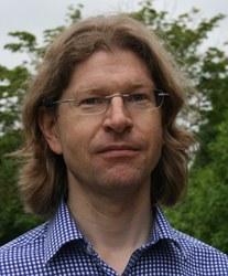 Professor Chris J Pickard